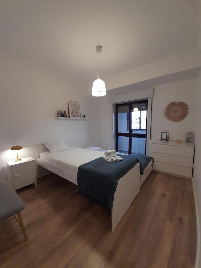 Amalia Rodrigues -Apartamento Com 3 Quartos Em Pleno Coracao De Ílhavo エクステリア 写真